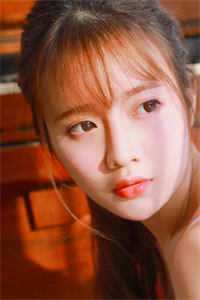 女儿婚礼当天，我去度蜜月了