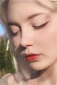 厉总，夫人她去世了