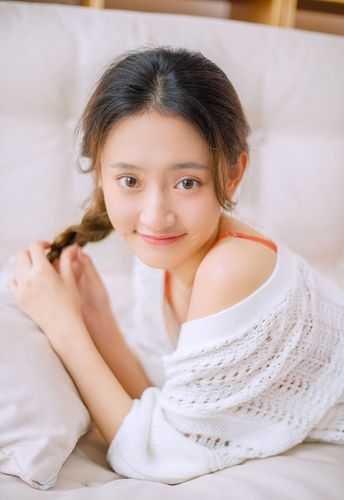 我死后，师尊他找遍八荒