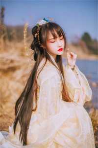 为庆祝脱单，青梅向未婚夫索吻