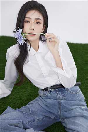 女儿被闺蜜调换后，我靠弹幕逆天改命