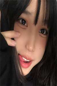父亲死后，姐姐名震京城