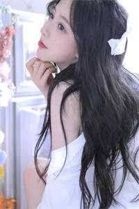 静静一笑也倾城