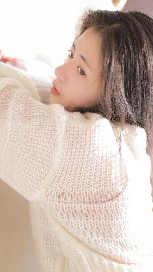 女儿的班主任拜金，却拍错马屁