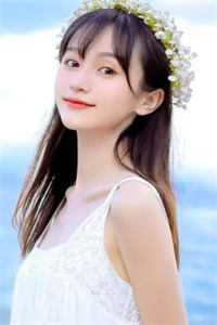 我和闺蜜穿书后，她选主角我选反派