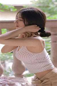 妹妹捡到魔法手机后，我杀疯了