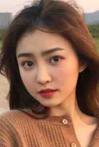 我被改造成蜥蜴人后，总裁老婆疯了