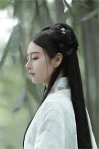她走后，我乱了四季