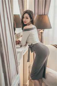 月明梨花白
