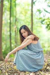 婆婆逼女儿喝三年变性药后，我创死全村人