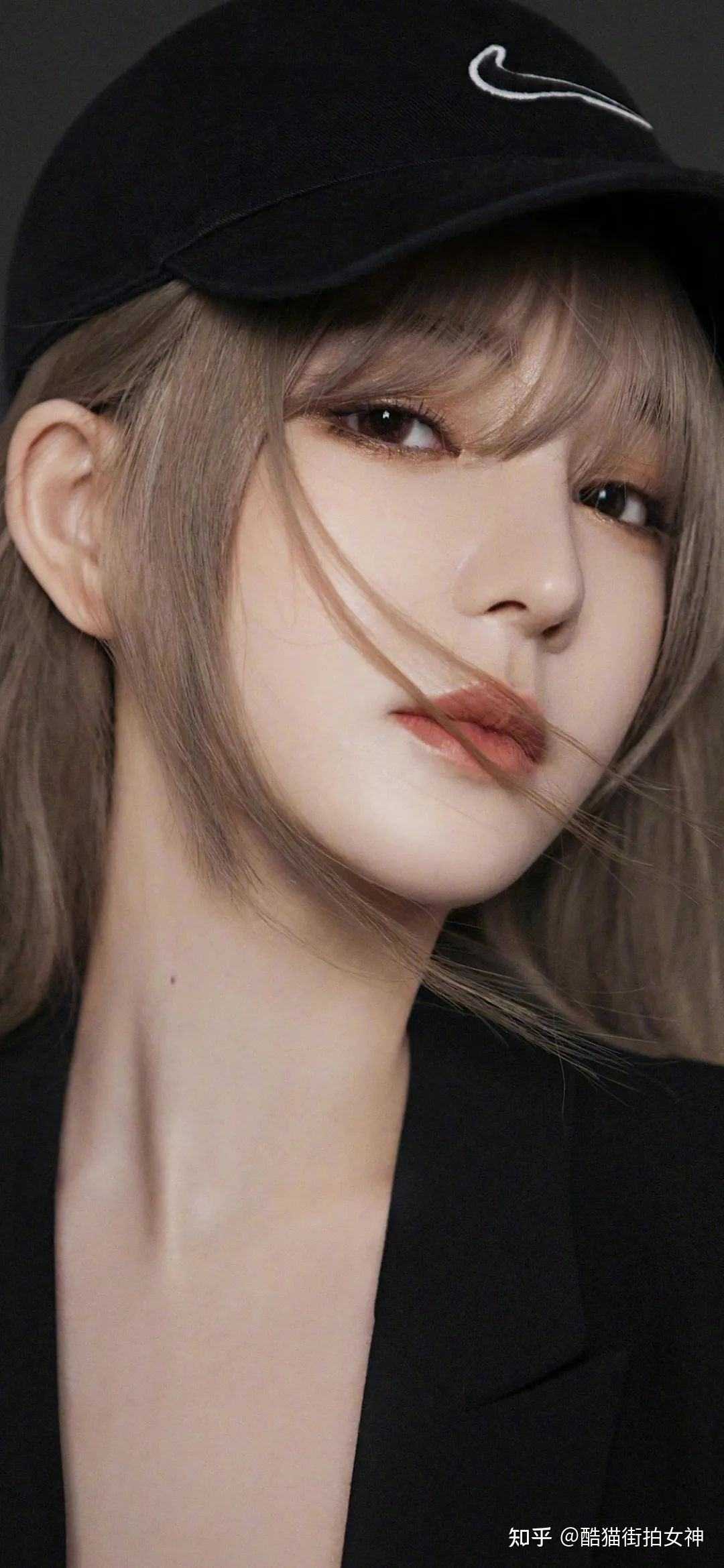 残梦吹寒彼岸花