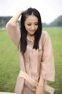 我亲手埋了老公的情人，却发现她肚子里的孩子……不是他的