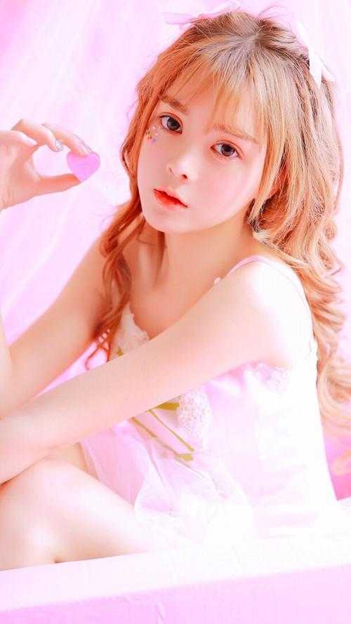 重生后，十里红妆求娶假嫡女