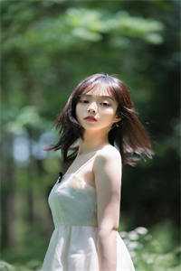 农门小医女，被战神王爷强撩走了