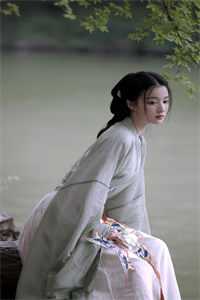 狂薅女主气运后，炮灰农女怒赚百亿