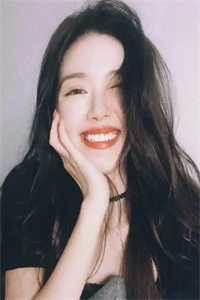 捡了福星妹妹后，全家都旺翻了