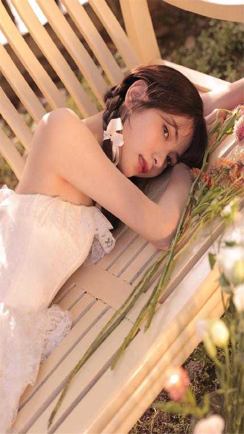 为陪姐夫，妻子伪装植物人