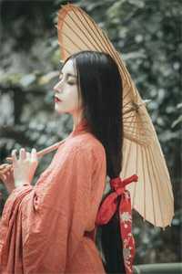 爱似琉璃夜未央
