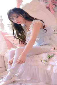 坠崖后，为穿越女弃我的侯爷疯了