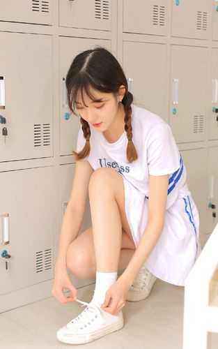 闺蜜硬要嫁给我的精神病哥哥