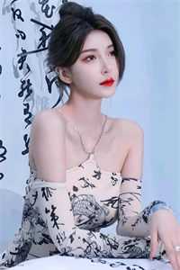 帮男友功成名就，他却和女同事公开恋情
