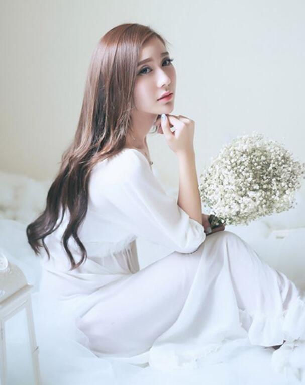 槿花向晚开