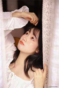 月儿飞
