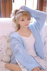 未婚夫被女总裁开盲盒后，我闪婚董事长