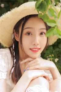 重生甩掉渣男后，被邻居哥哥猛亲