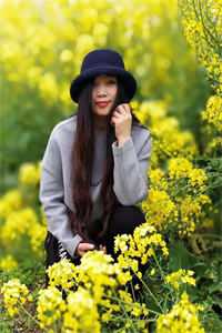 爱如昙花，情赴流年