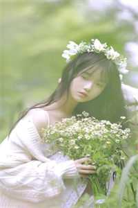 竹林杏晚清风起