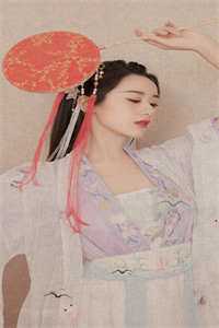 刁蛮公主射箭选驸马，我选择娶京城第一丑女后她却疯了