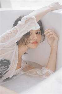 奉子逃婚，绯闻老公太傲娇