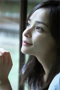 陪初恋三天后，未婚夫才想起脱离世界的我