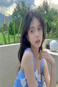 重生后，我靠假弹幕反杀私生女