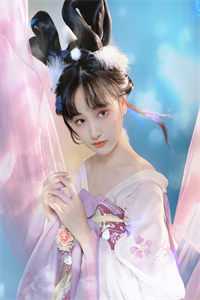 花光男友一百亲密付被骂捞女后，我亮出身份全城招婿