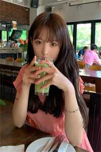 妻子默认女儿在家长会上喊初恋爸爸