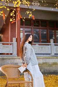 婚礼前，老公沉迷守寡嫂子的木偶