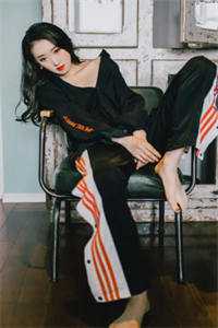 女儿被绑在跳楼机上放风筝后，我杀疯了