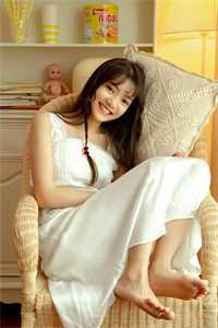 为救白月光，妻子用女儿身体养蜈蚣