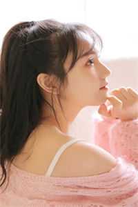 冷拽校草很狂？乖乖女一亲就红温