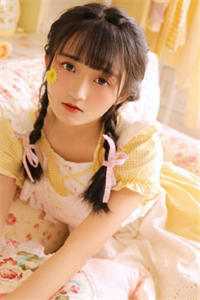 首富老婆拿男大当解药后，我闪婚年下小女友