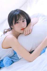 梁上燕影逝