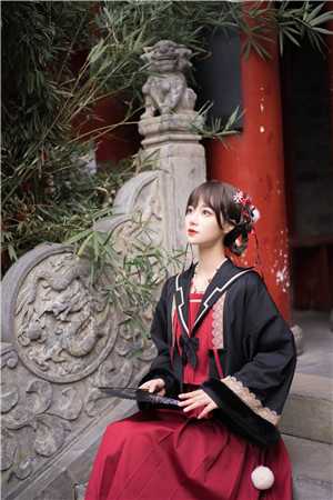 重回高考前，打脸成绩作假的追星状元妹妹