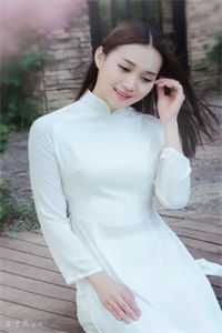母亲去世那天，妻子去看望小助理生病的母亲