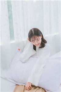 被逐出宗门后，绝美师尊跪求我原谅