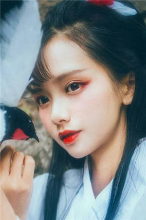 为取悦小三，丈夫抽了女儿的腿骨