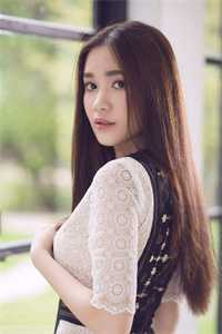 婚礼当天，老公要我给自虐型婆婆