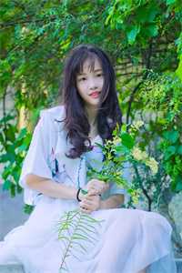 医生女友当众笑我舔狗后，我娶了真千金
