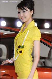 沉迷肩挑两房小说的老婆，要给大哥生儿子